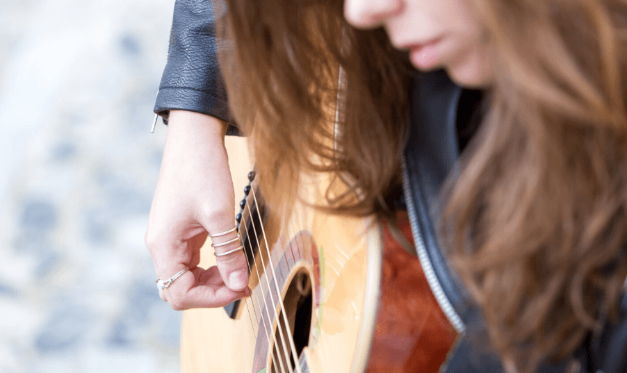 Cómo empezar a improvisar en la guitarra sin tocar notas al azar