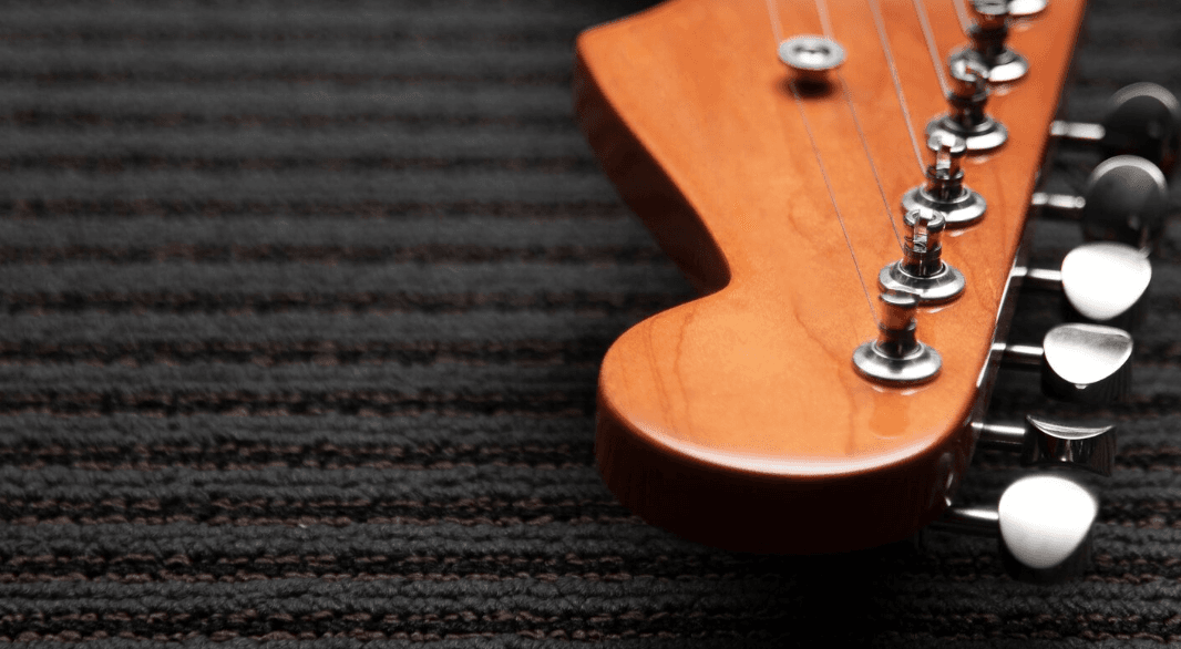 Modo frigio en guitarra: fórmula y uso de la b2